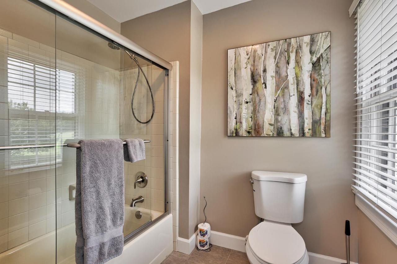 Pleasanton Courtyard Bed And Breakfast 费耶特维尔 外观 照片